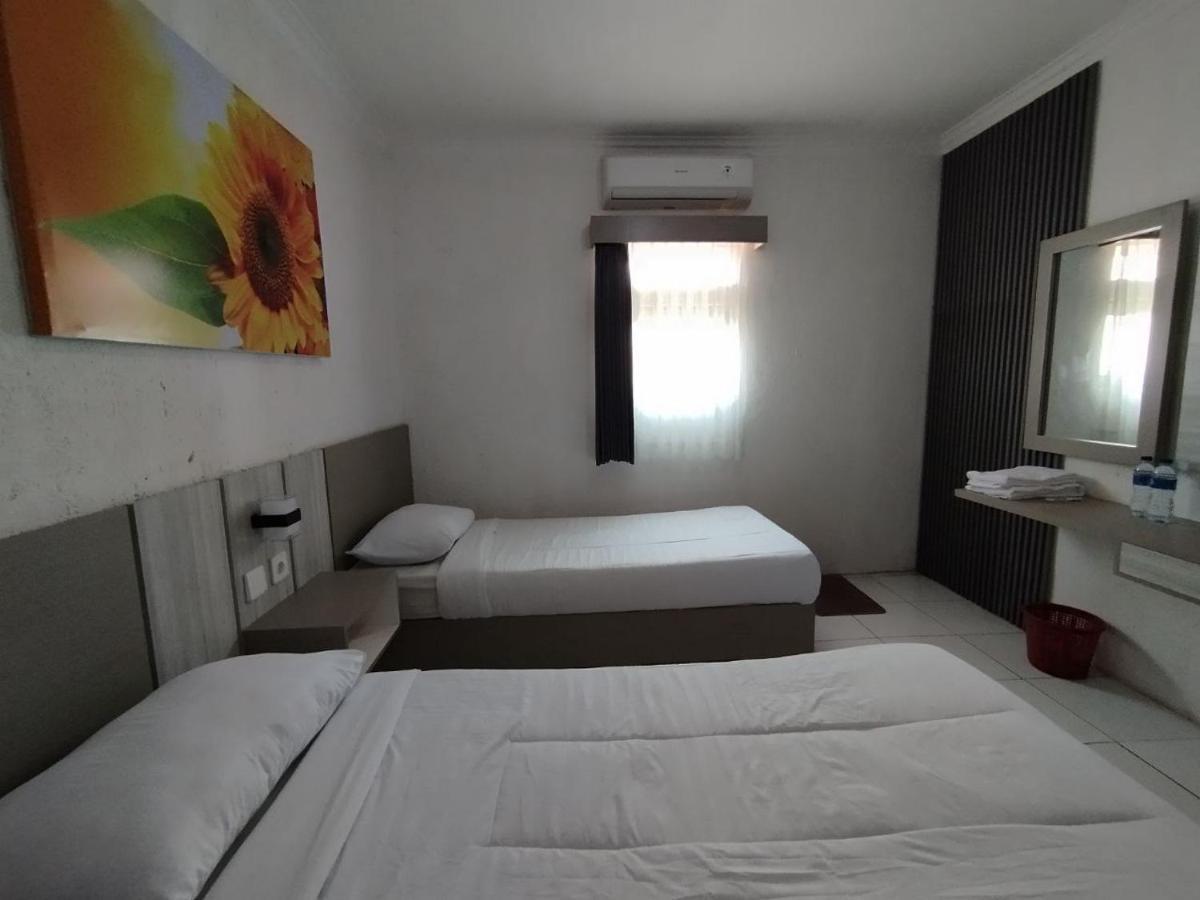 Hotel Syariah Selamat Sukabumi Exteriér fotografie